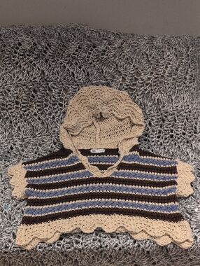 ZARA Crochet Hooded Crop Top | Boho Neutral & Blue Stripes | M/L 🌿